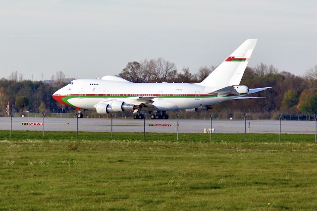 Boeing 747-200 (A40S0)