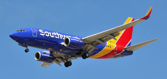 Boeing 737-700 (N217JC) - N217JC Southwest Airlines Boeing 737-7H4 s/n 34232 - Las Vegas -  Harry Reid International Airport (KLAS)br /USA - Nevada August 18, 2021br /Photo: Tomás Del Coro br /SunSet Park