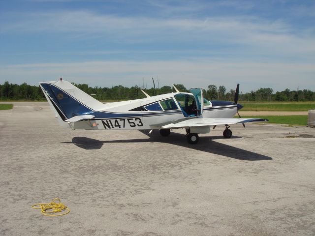 BELLANCA Viking (N14753)