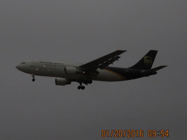 Airbus A300F4-600 (N142UP)