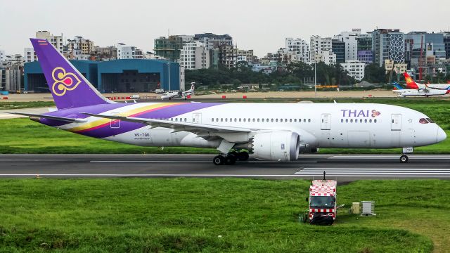 Boeing 787-8 (HS-TQD)