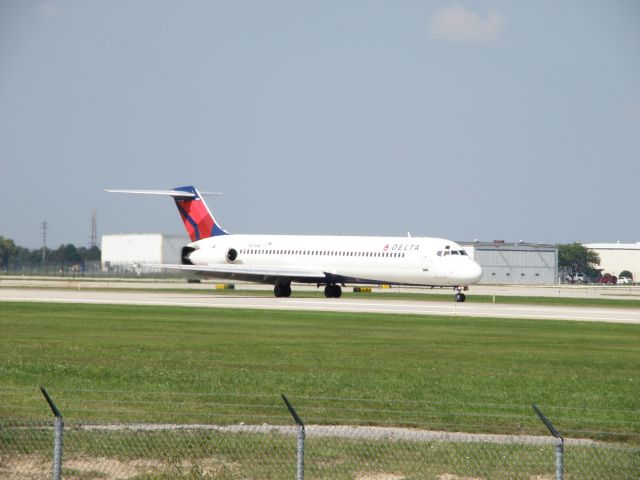 Douglas DC-9-10 (N776NC)