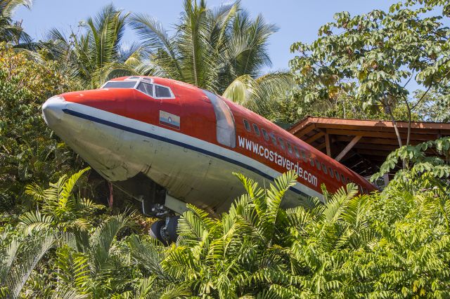 Boeing 727-100 (HK1337)