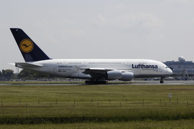 Airbus A380-800 (D-AIMG) - Departure at Narita Intl Airport Rwy16R on 2013/05/06