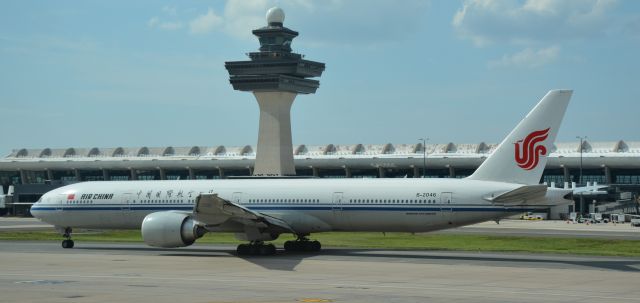 Boeing 777-200 (B-2046) - Headed back to Beijing