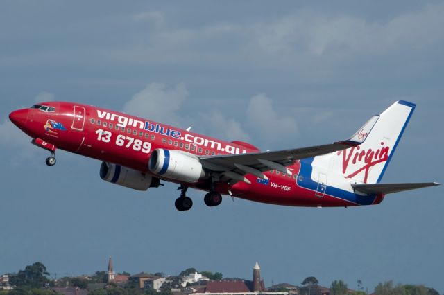 Boeing 737-700 (VH-VBF) - 10 OCT 2010
