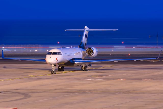 Bombardier Global Express (EC-MMD) - TENERIFE SURbr /05/12/2016