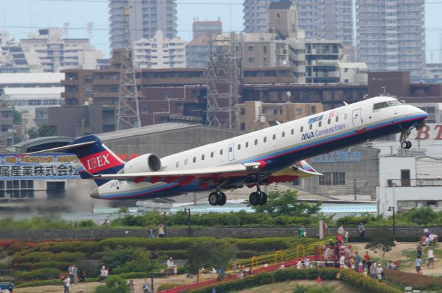 Canadair Regional Jet CRJ-700 (JA07RJ)