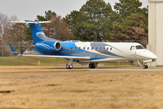 Embraer Legacy 600/650 (N10HC) - 03-08-22