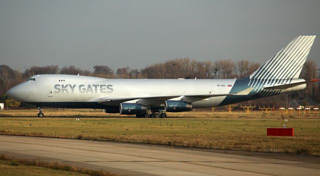 Boeing 747-400 (VP-BCI)