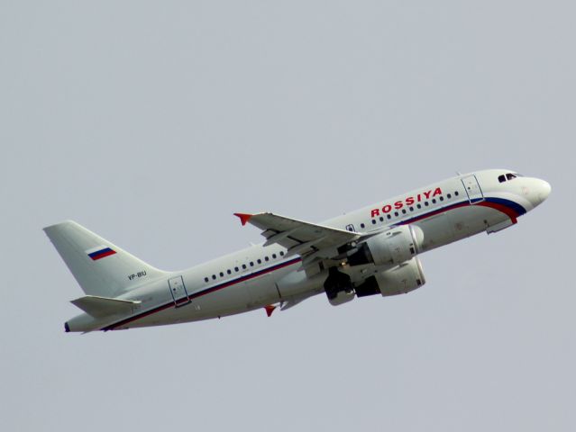 Airbus A320 (VP-BIU)