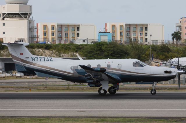 Pilatus PC-12 (N777JZ)