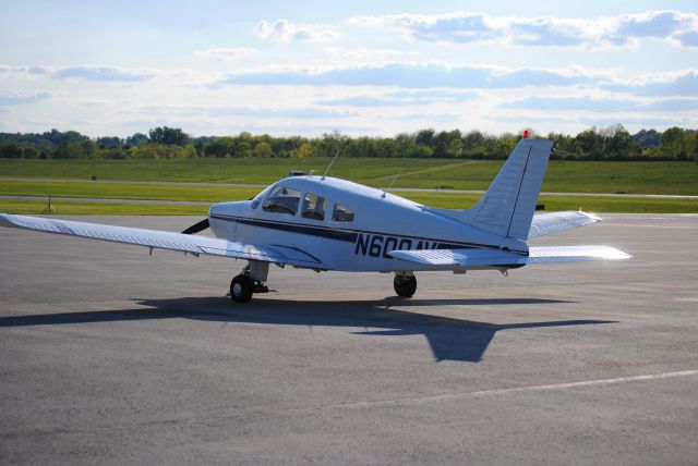 Piper Cherokee (N600AV)