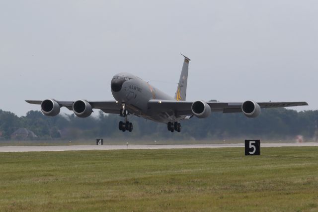 Boeing C-135FR Stratotanker —