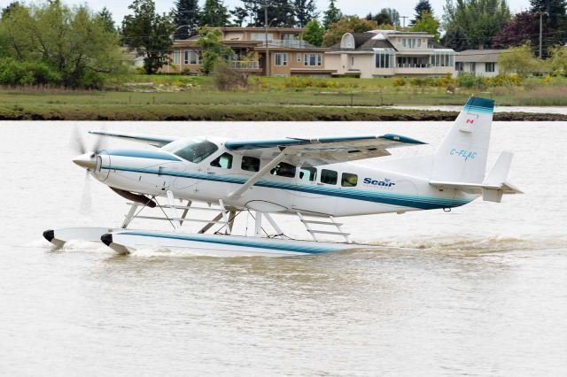 Cessna Caravan (C-FLAC)
