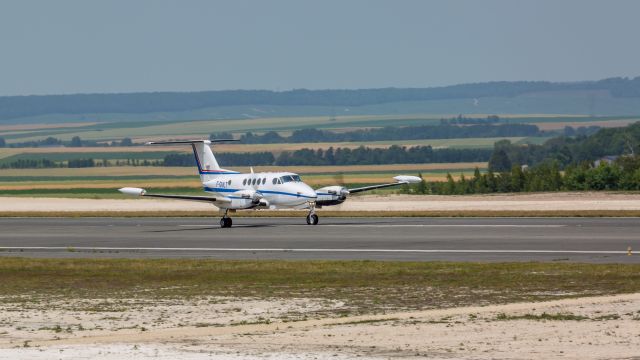 Beechcraft Super King Air 200 (F-GMLT)