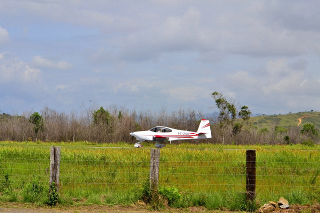 Vans RV-10 (PT-ZSD)