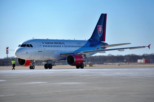 Airbus A319 (OM-BYA) - Slovak Republic A319 02-20-22