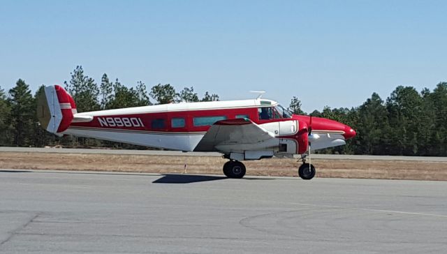 Beechcraft 18 (N99801)