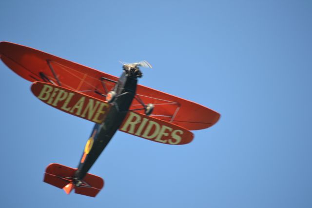 — — - Old Rhinebeck Aerodrome