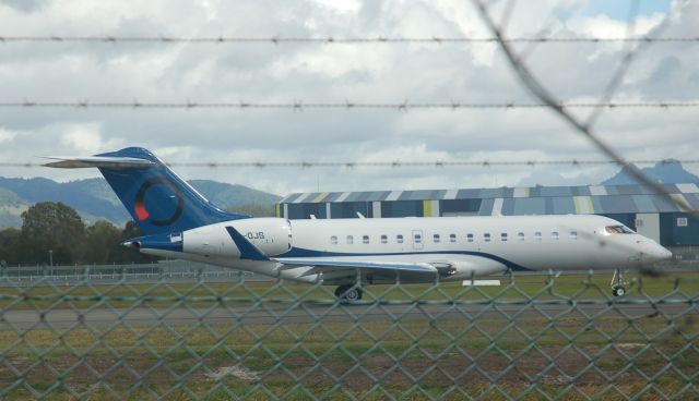 Bombardier Global Express (VH-OJS)