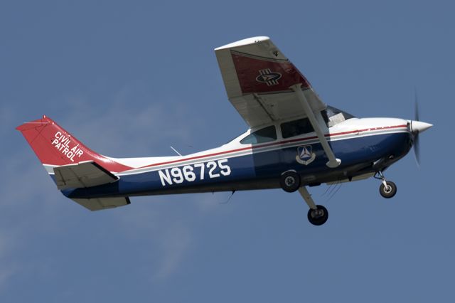 Cessna Skylane (N96725) - "CAP1626" headed for home (MLU) after assisting with Arkansas River flooding mission. June 2019