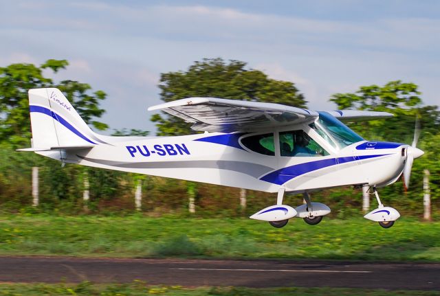 Unknown/Generic Microlight aircraft (PU-SBN)