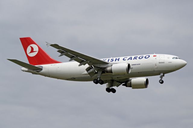 Airbus A310 (TC-JCY)