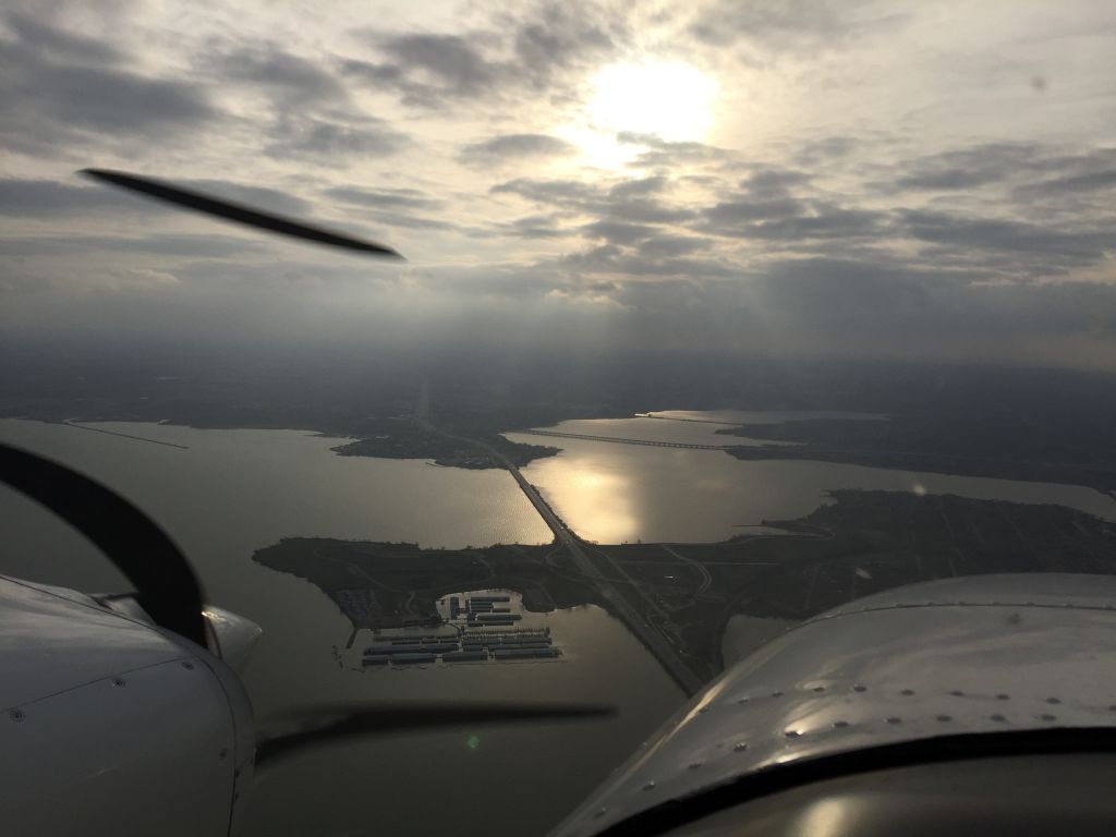 Beechcraft Baron (58) (N2787T)