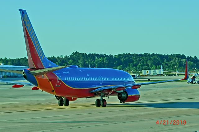 Boeing 737-700 (N473WN)