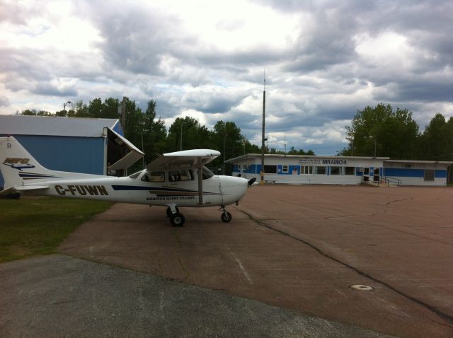 Cessna Skyhawk (C-FUWN) - Flew one of the two Cessnas from MFC up to my home town for lunch, one of the benefits of flight training, cross country flights to anywhere!