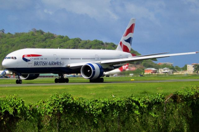 Boeing 777-200 (G-VIIV)