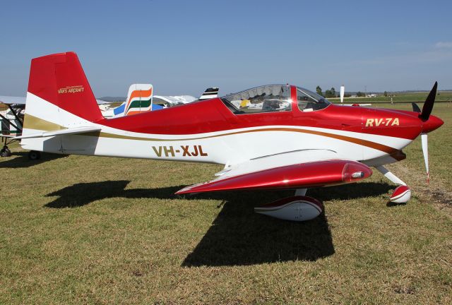 Vans RV-7 (VH-XJL)