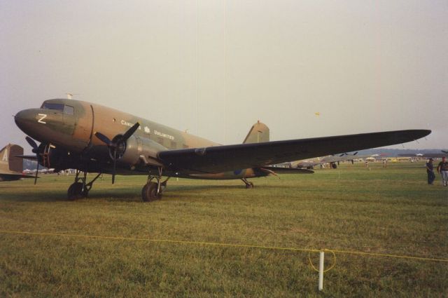 Douglas DC-3 (C-GDAK)