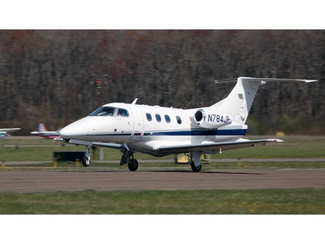 Embraer Phenom 100 (N784JP) - Take off runway 26. The aircraft is managed by CFM Corporate Flight Management.  a rel=nofollow href=http://www.flycfm.comwww.flycfm.com/a