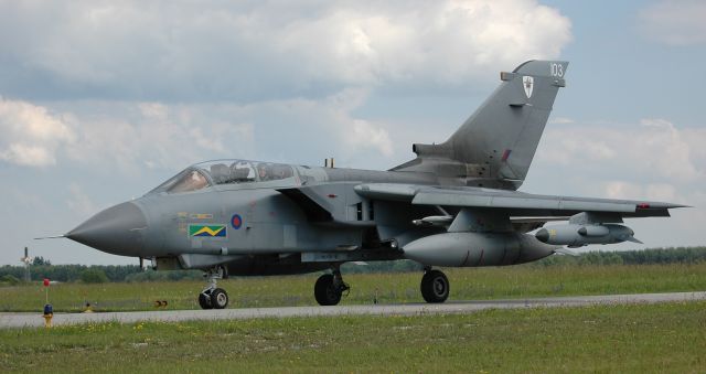 — — - Tornado from the Royal Air Force to Elite 2010 on the Lechfeld Airbase