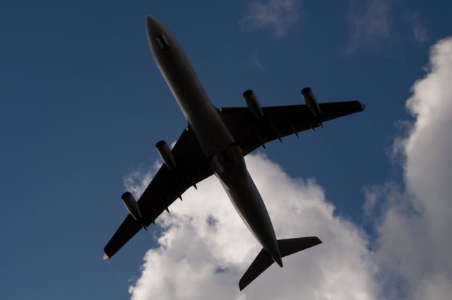 Airbus A340-300 (F-GLZS)