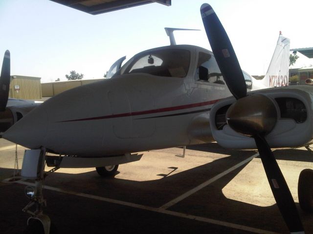 Cessna 310 (N7742Q)