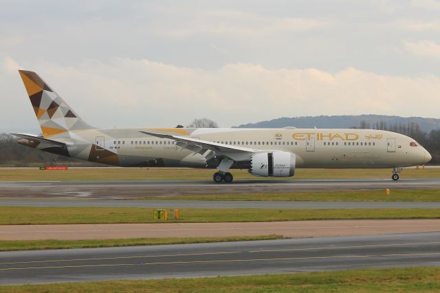 Boeing 787-9 Dreamliner (A6-BLH) - Manchester 01/02/17