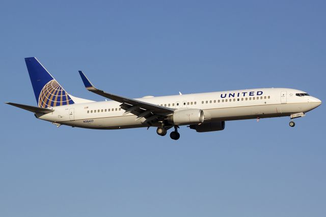 Boeing 737-700 (N38417) - Arrival of Baylor football team at Stillwater for Oklahoma State game