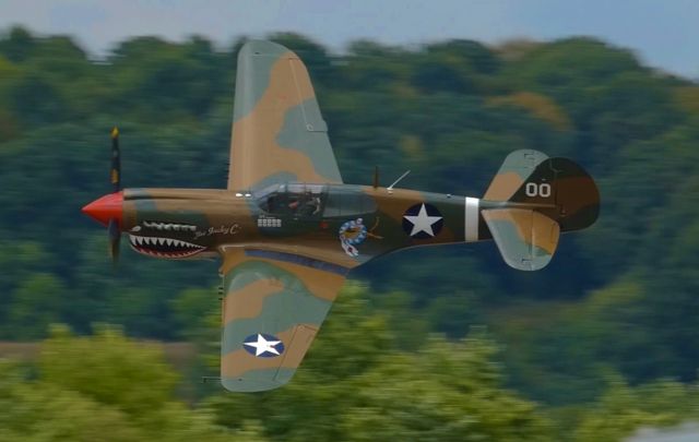 CURTISS Warhawk (N123N)