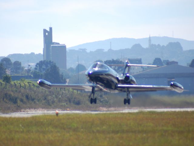 Learjet 35 (PT-LUZ)