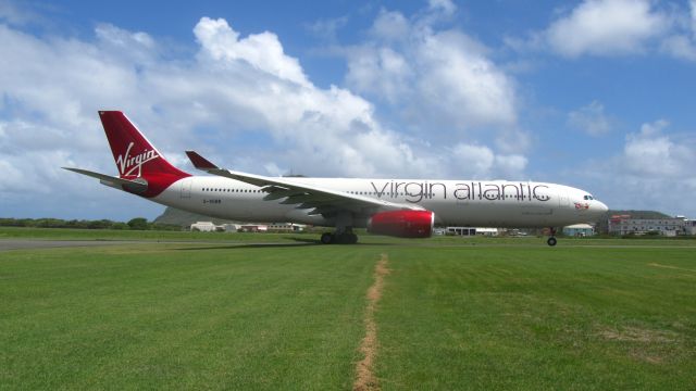 Airbus A330-300 (G-VGBR)