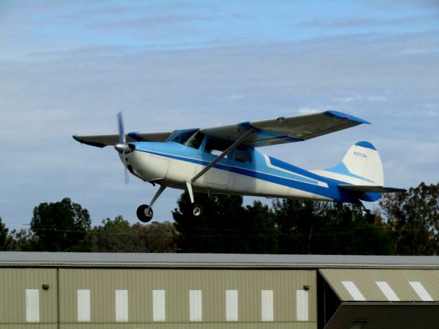 Cessna 170 (N3573D) - Taking off RWY 24