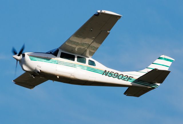 Cessna Centurion (N5902F)