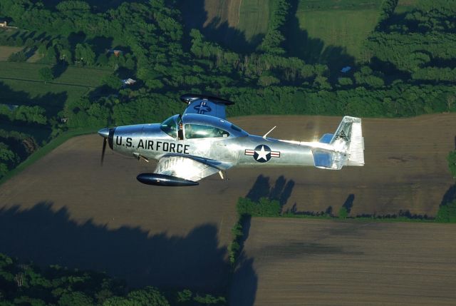 North American Navion (N86PU)