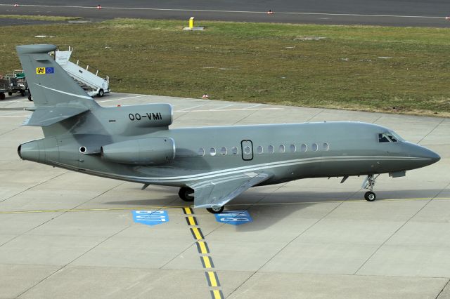 Dassault Falcon 900 (OO-VMI)