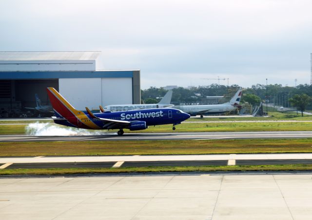 Boeing 737-700 (N736SA) - KTPA Terminal