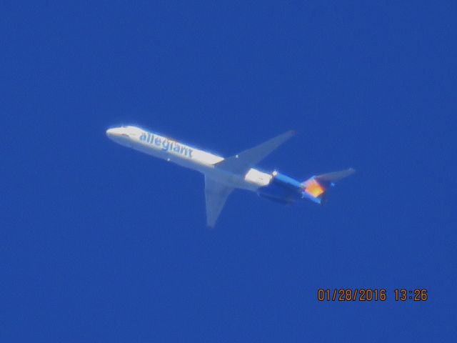 McDonnell Douglas MD-83 (N425NV)