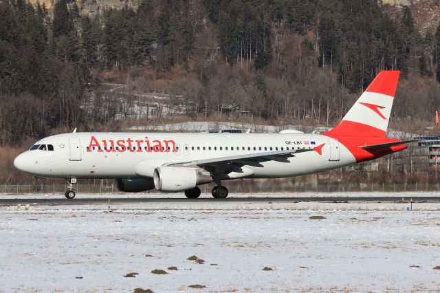 Airbus A320 (OE-LBT)